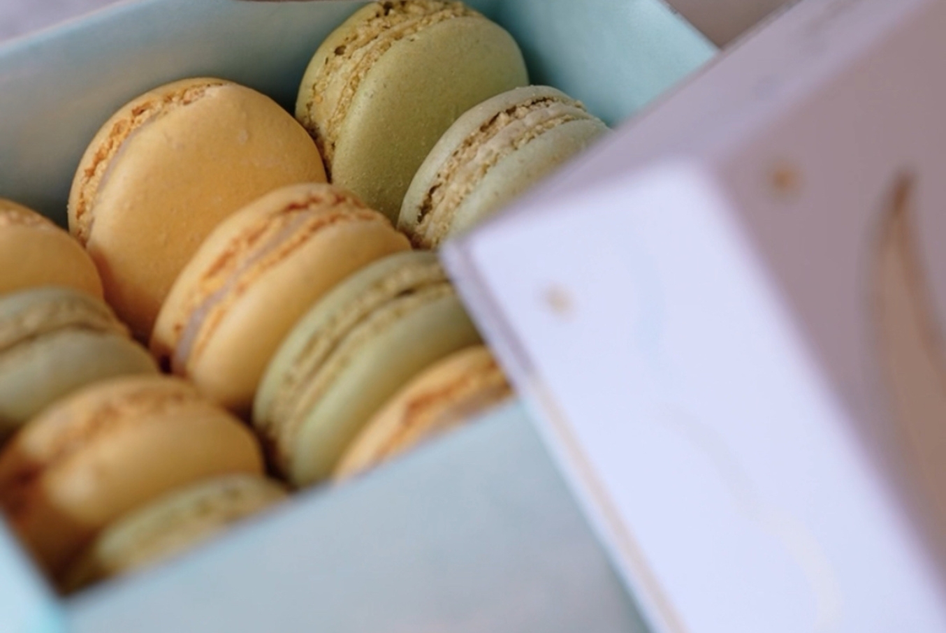 Collaboration macarons Ladurée x Le Petit Prince